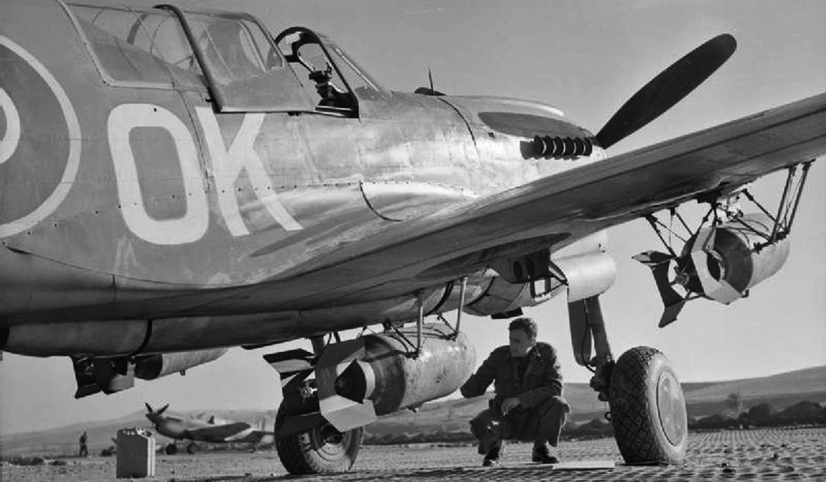 A Catch-Up, No. 450 Squadron Status Update and a Chat - Air War ...